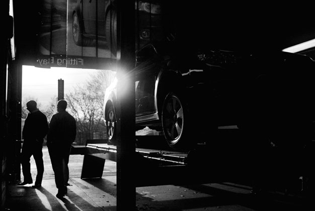 Jonathan Langran, Tyre Fitting Woodford 2016